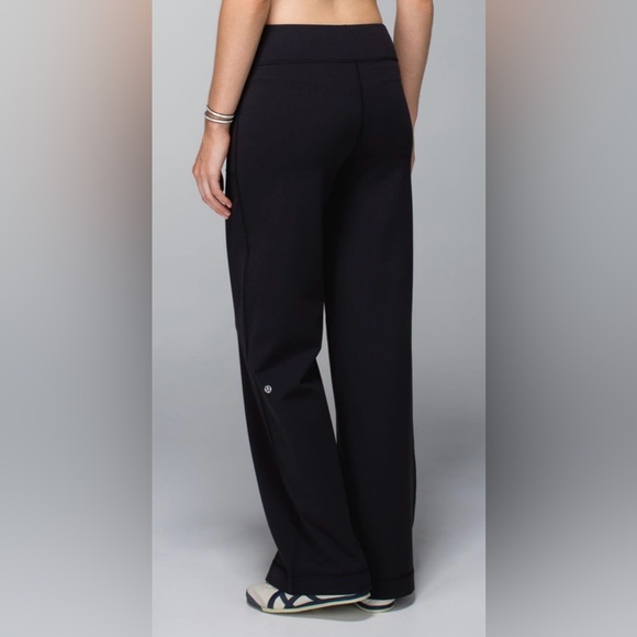 Lululemon Still Pants  Black  8 Regular length  NWT - Picture 2 of 15